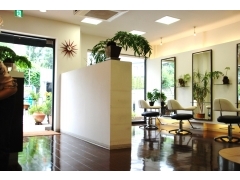 gecca（あざみ野店）