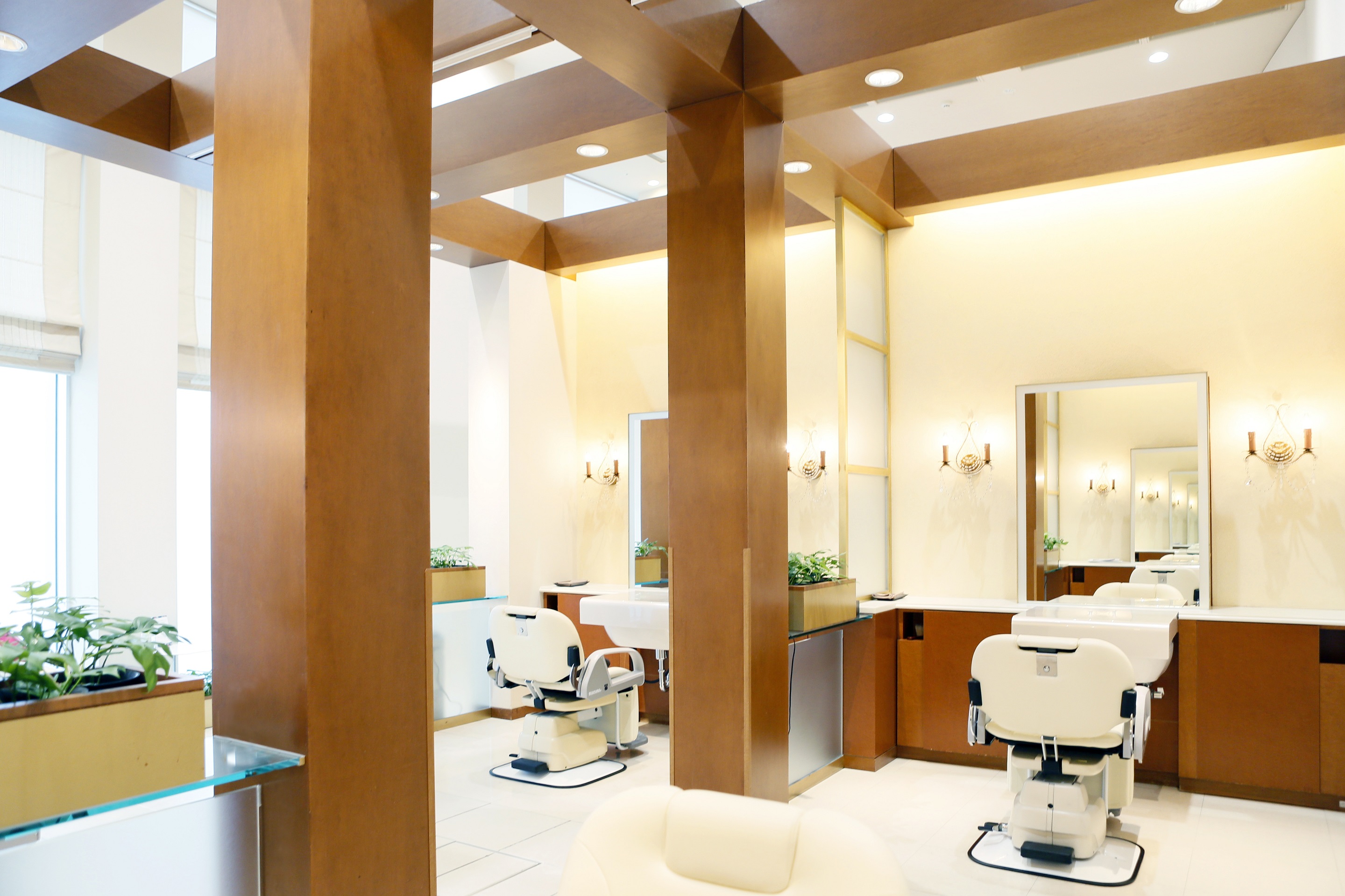 ハツコ エンドウ ビューティースタジオ 銀座店 中央区 東京都 の美容師新卒求人 正社員