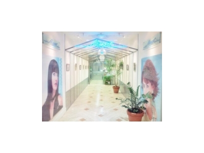 ジャック・モアザン　ヘアーカッティングガーデン大宮店