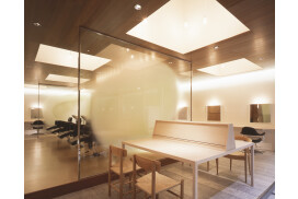 株式会社トミーズ・スター（seasons/IMAJINE/entrir/desire)