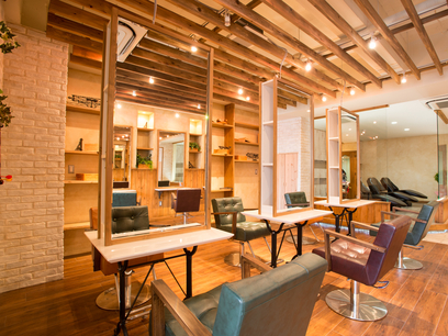 AUBE HAIR fleur 名古屋店