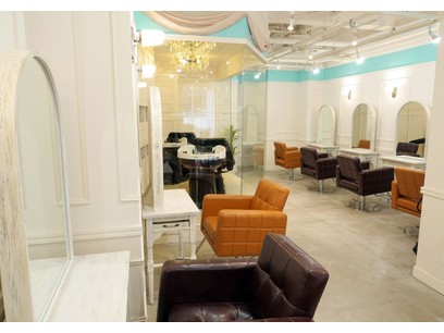 AUBE HAIR clover 名古屋3号店