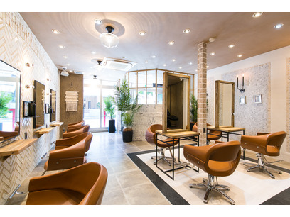 AUBE HAIR sereine 新百合ヶ丘店