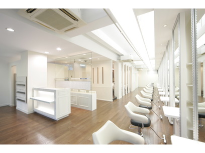 Ash鴨居店 横浜市緑区 神奈川県 のスタイリスト求人 正社員