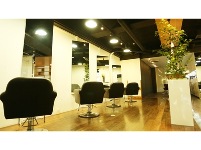 株式会社オフィス.パルファン creerクレエ