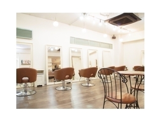 amble luxe【アンブルリュクス】/ ALIVE harajyuku【アライブハラジュク】