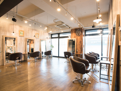 Agu hair pino松戸店