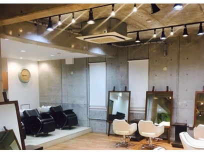 Agu hair favori守谷店