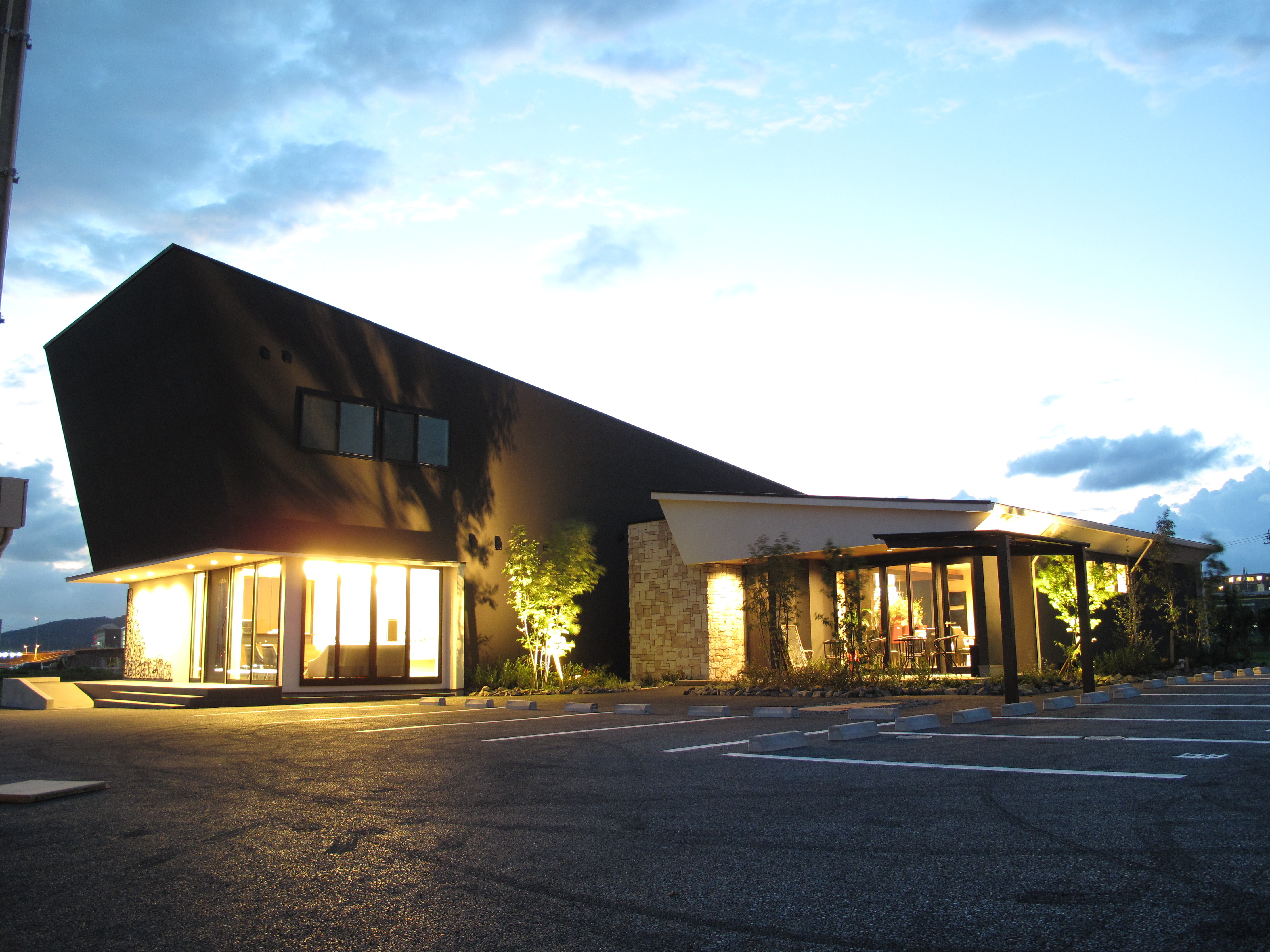 hair make Zeal Due 春日井店│春日井市(愛知県)の美容師新卒求人(正社員)