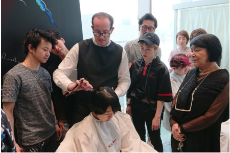 外部講習で技術力をさらに上げる機会もあります！