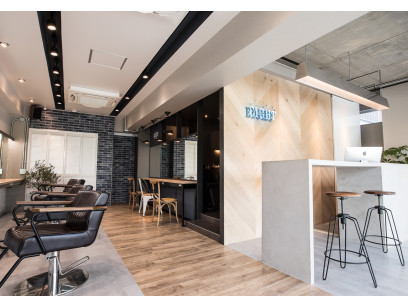 EIGHT toyosaki (エイト) 沖縄豊崎店