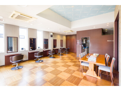 Bay salon TAKAMI