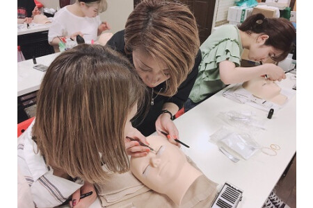 幅広い技術が身につくから長く活躍できますよ★