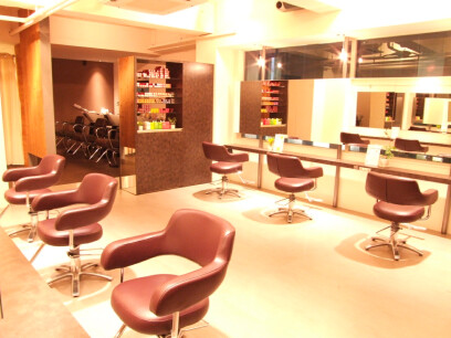 RAFFI 神戸駅北口店