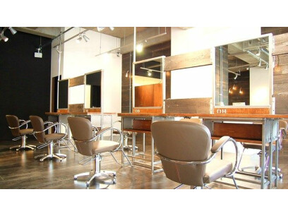 SALONS 広島東原店