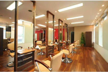 ムード金沢文庫店