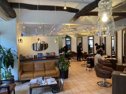 Antenna Hair Resort戸田公園店 戸田市 埼玉県 のアシスタント求人 正社員
