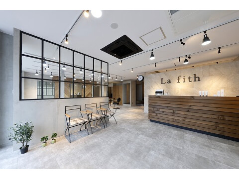 La Fith Hair Pepo 北谷店 中頭郡北谷町 沖縄県 のスタイリスト求人 契約社員 パート La Fith Hair Pepo 北谷店 中頭郡北谷町 沖縄県 のスタイリスト求人 契約社員 パート