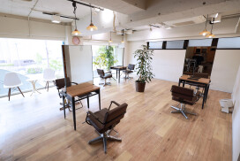 Lima リマ Nema ネマ Hachi ハチ Mumu ムム 求人 募集情報 会社概要 美容室の求人ならリクエストqj