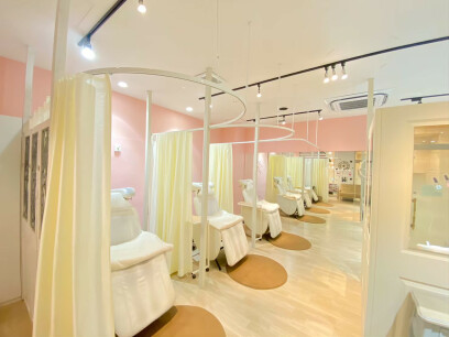 eye beauty ROCHIE 河原町店