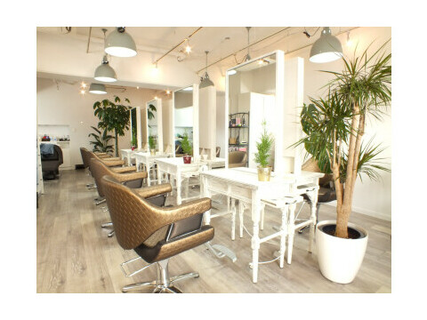 God Hand 鶴見店 横浜市鶴見区 神奈川県 のネイリスト求人 業務委託 フリーランス