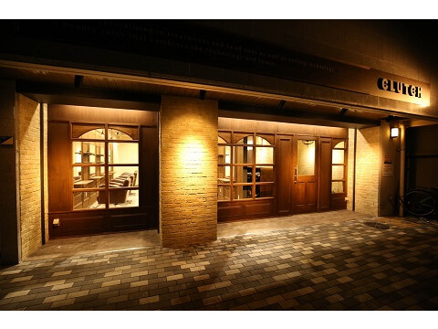 Clutch 江坂 まつげエクステ アイブロウ専門店 吹田市 大阪府 のスタイリスト求人 業務委託 フリーランス