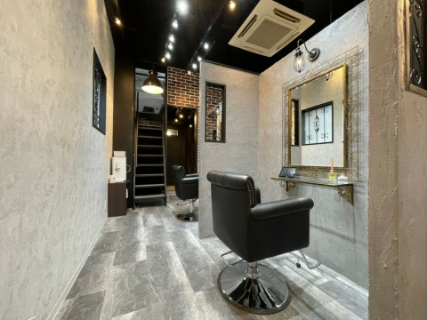 feel by emi+/emi+ Hair & eyelash/LuLu /TIARA 池袋/練馬