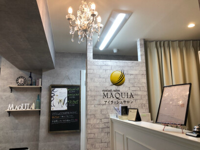 MAQUIA新宿店