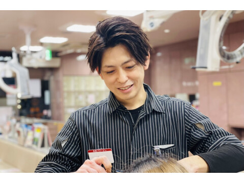 美容プラージュ高岡店 高岡市 富山県 のスタイリスト求人 正社員 美容プラージュ高岡店 高岡市 富山県 のスタイリスト求人 正社員