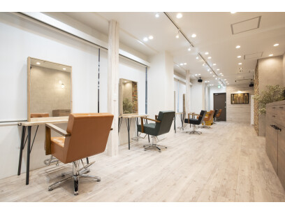 Agu hair  flor板橋