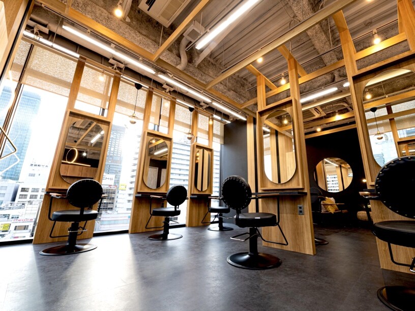 Source Hair Atelier 京橋店 大阪市都島区 大阪府 のスタイリスト求人 業務委託 フリーランス