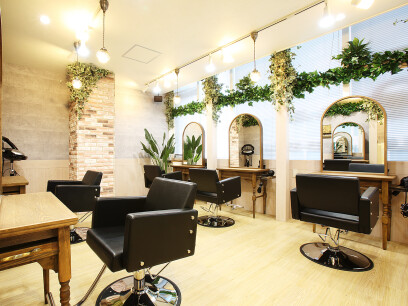 Agu hair robu 岡山店