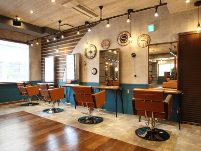 Agu hair trip兵庫川西店