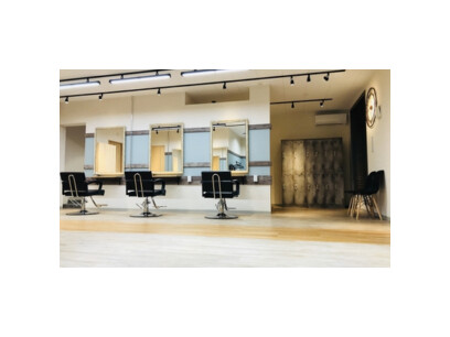 Agu hair ivy 函館石川