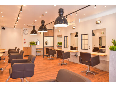 Agu hair  lmore 鹿児島鹿屋