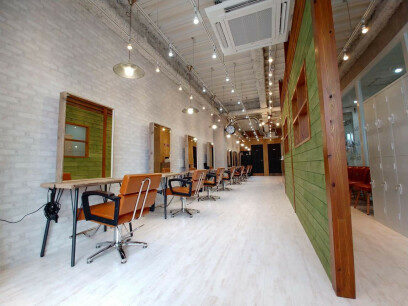 Agu hair  nauraa　三国ヶ丘