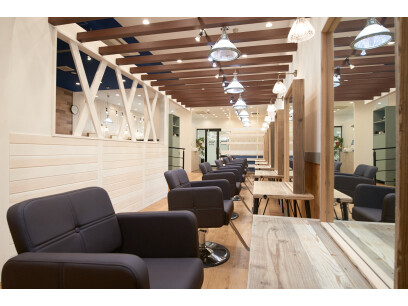 Agu hair proudSOCOLA 若葉台