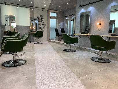 Agu hair zero 伏見桃山イオン前