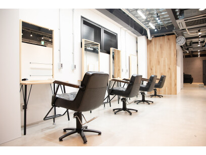 Agu hair novem大分明野