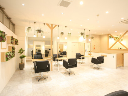 Agu hair art 岐阜羽島