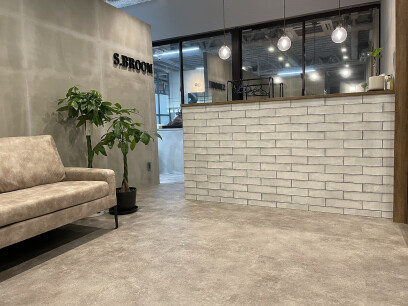 S.BROOM   (haircare specialty)