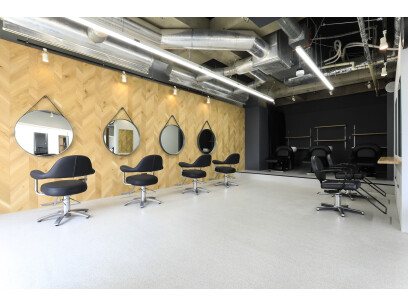 KIRIKA 中野【キリカ】