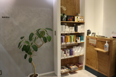 こだわりの内装で居心地の良いサロン