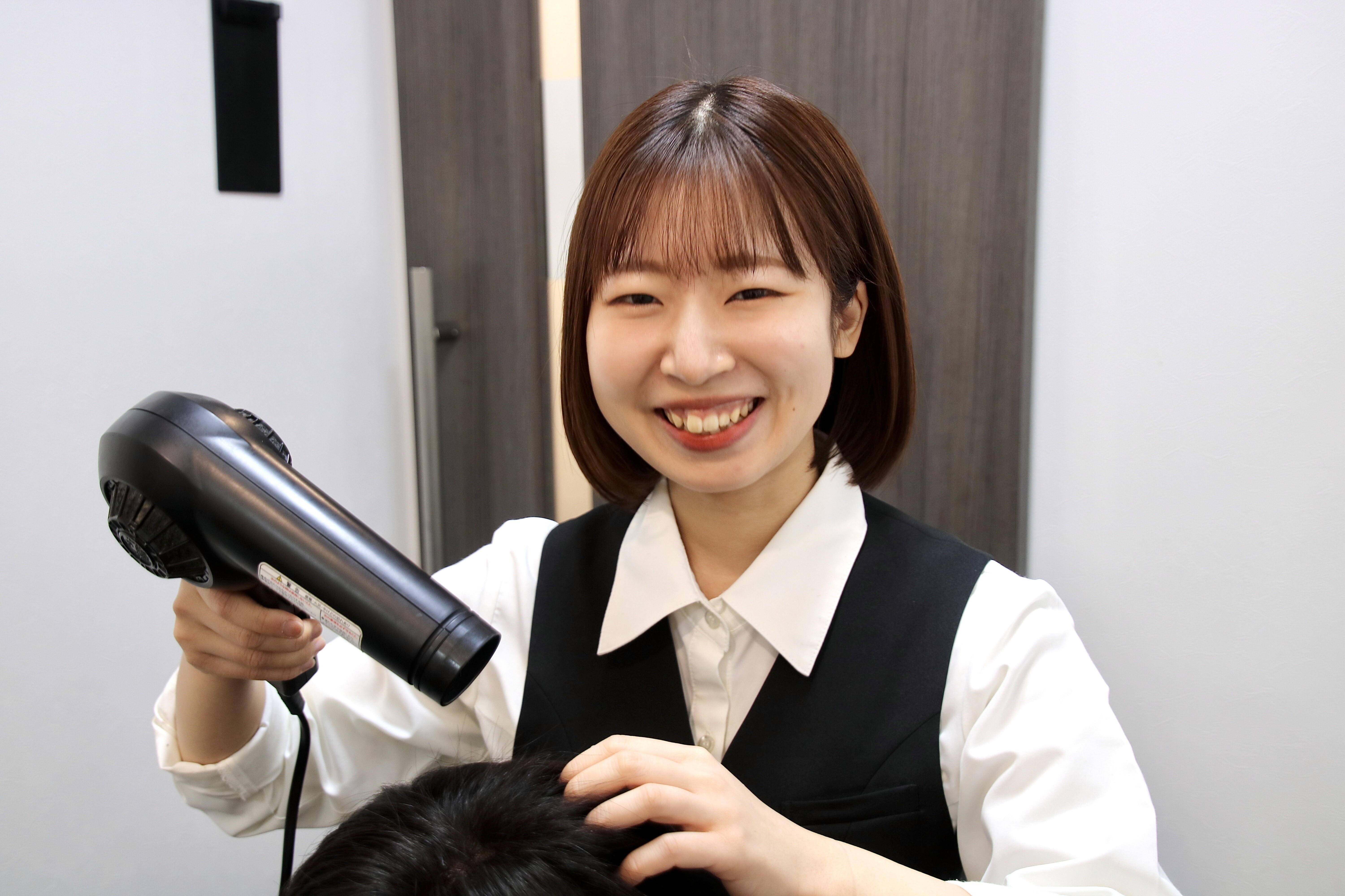 スヴェンソン仙台スタジオ 仙台市青葉区 宮城県 のアシスタント求人 正社員