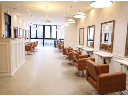 CLOE by LUVISM 新潟駅前店 【クロエ バイ ラヴィズム】