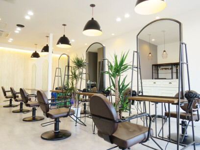 CLOE by LUVISM 新発田２号店【クロエ バイ ラヴィズム】