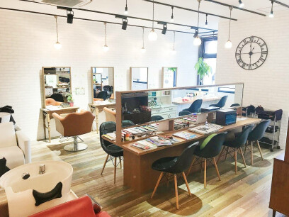 COLOR COLOR by ECLART ラーレ東村山店（カラーカラーバイエクラート）