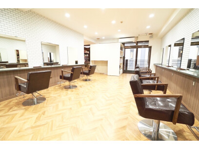 hair Palau（パラオ）上野御徒町駅前店