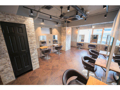 Emerge(エマージュ)　渋谷駅店