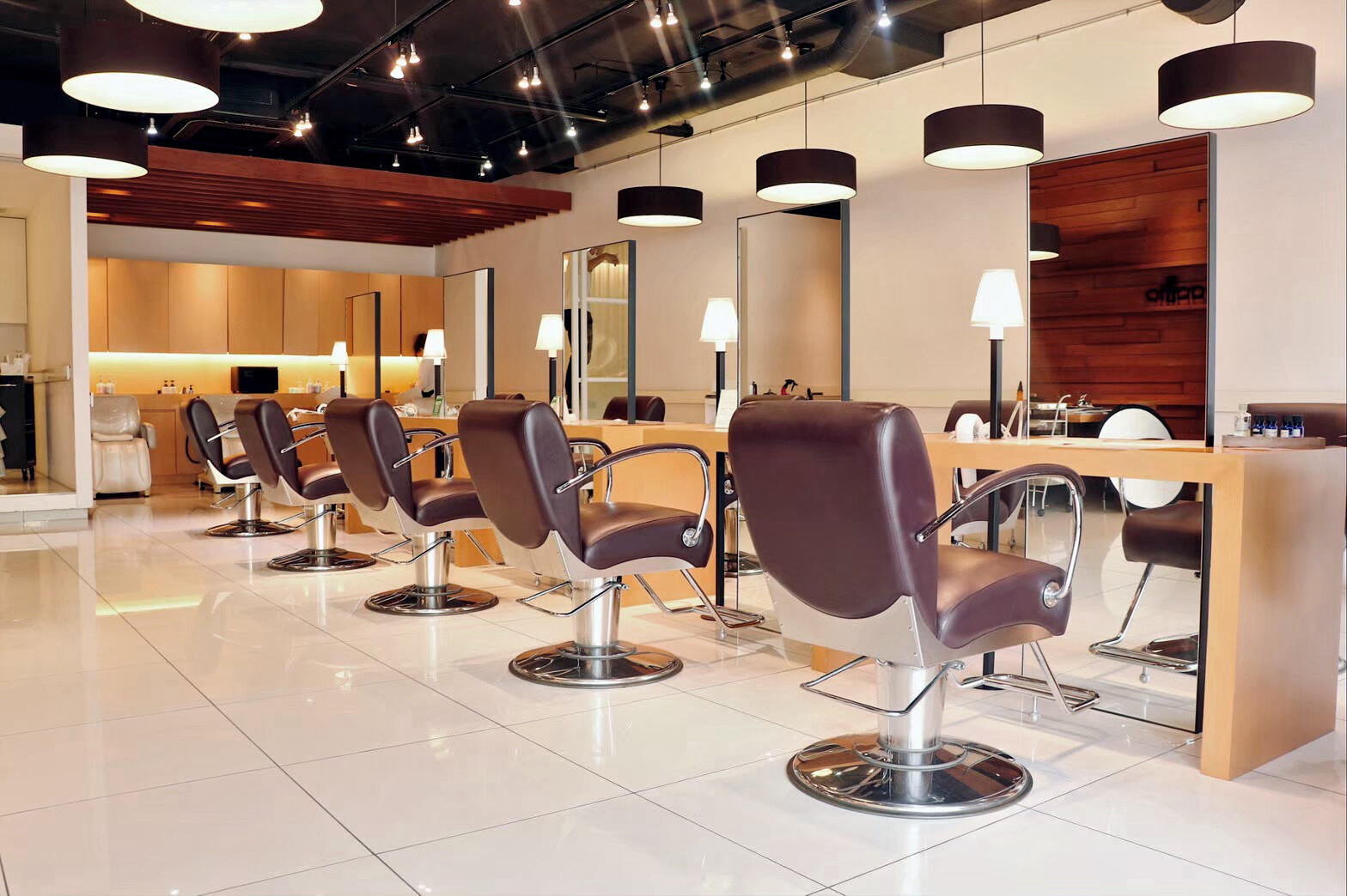 ディア アアルト 本厚木駅前店 厚木市 神奈川県 のスタイリスト求人 正社員